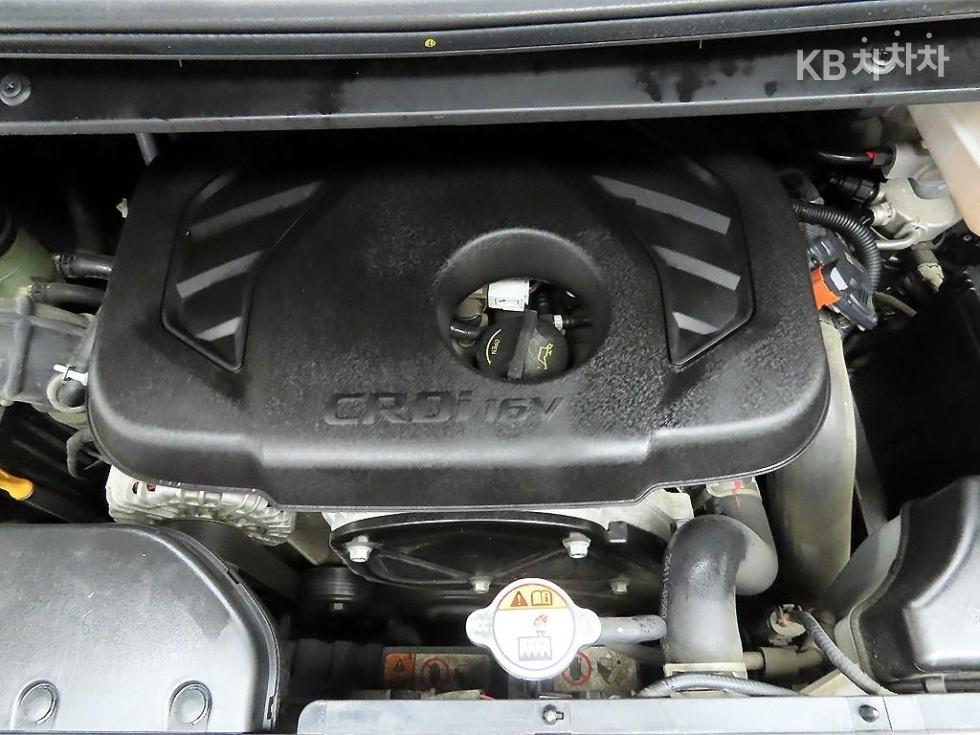 Hyundai Starex — miniaturë 20