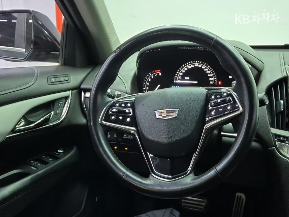 Cadillac ATS — miniaturë 9
