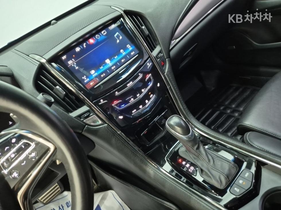 Cadillac ATS — miniaturë 10