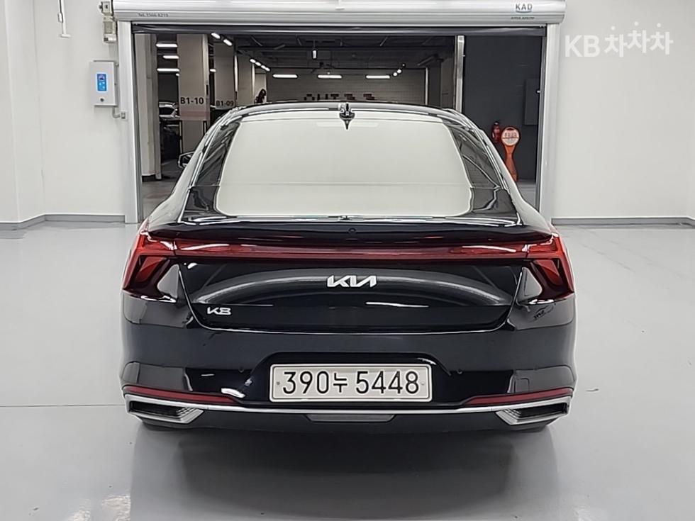 Kia K8 — miniaturë 3