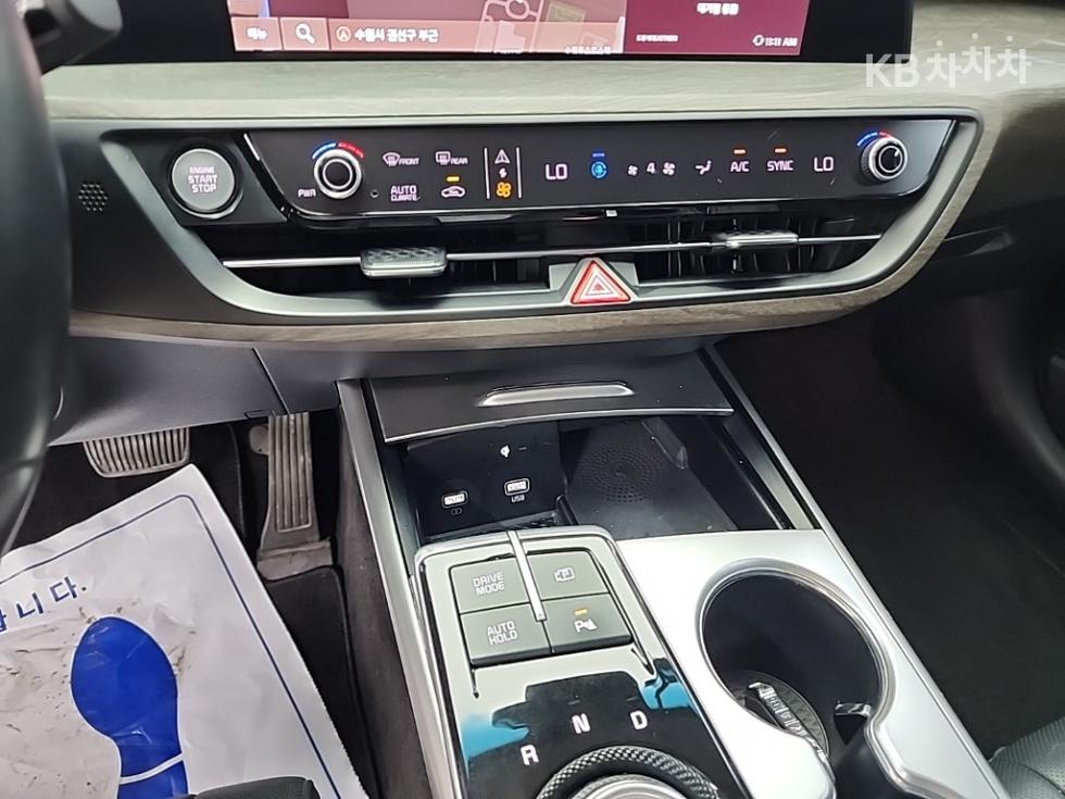 Kia K8 — miniaturë 10