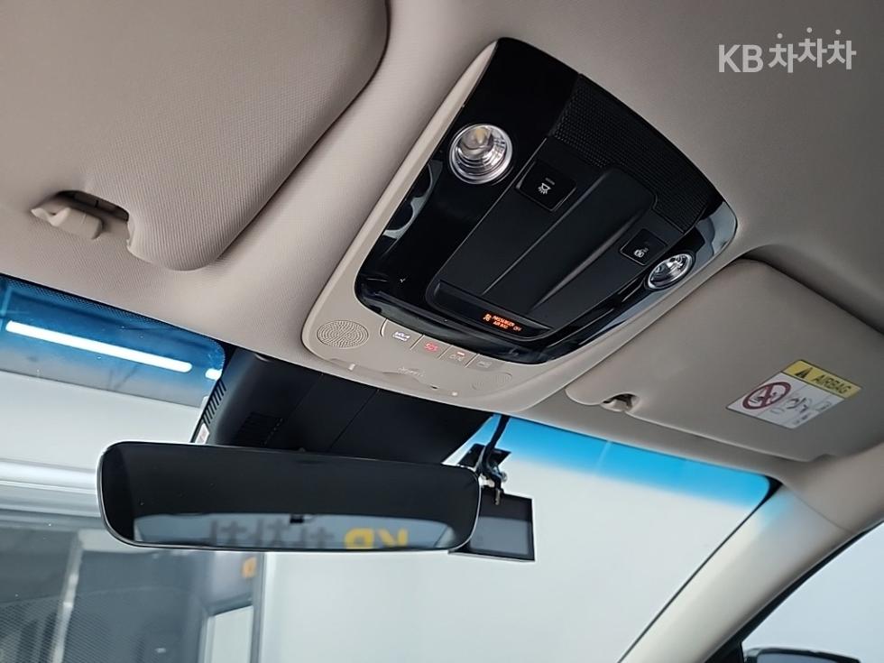 Kia K8 — miniaturë 16