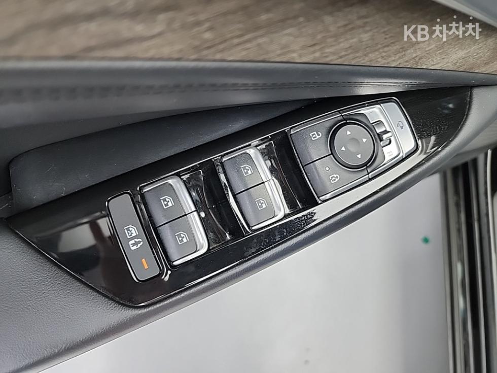 Kia K8 — miniaturë 19