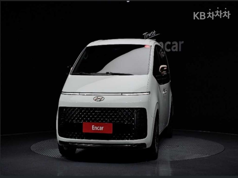 Hyundai Staria — miniaturë 3