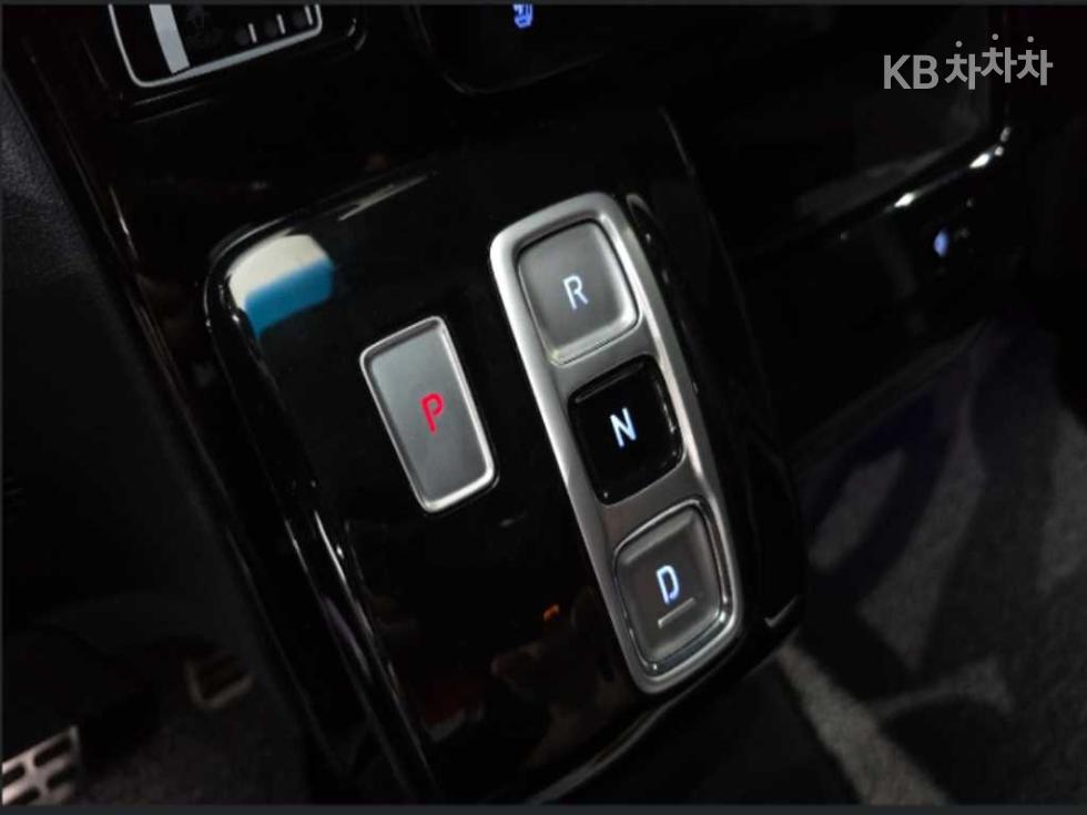 Hyundai Staria — miniaturë 9