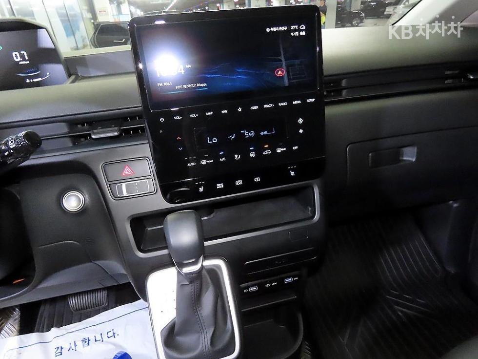 Hyundai Staria — miniaturë 11