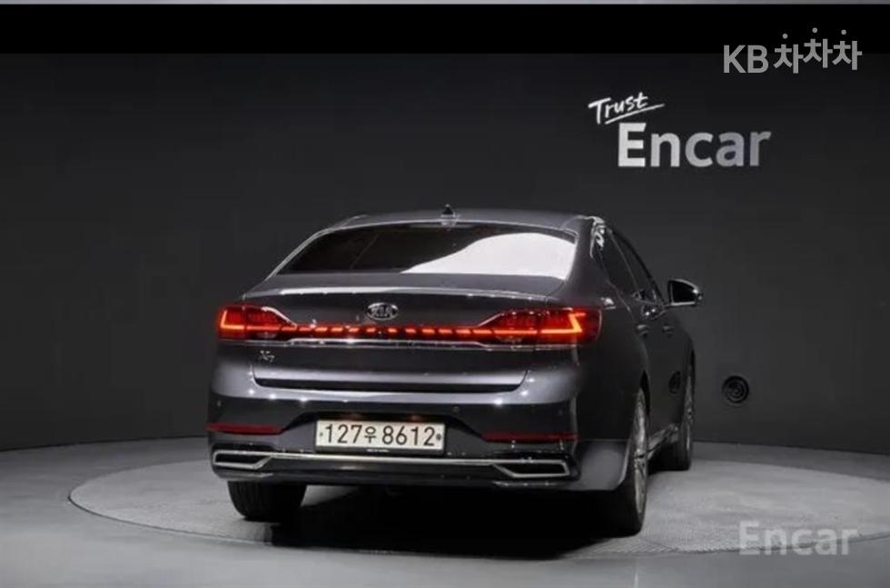 Kia K7 — miniaturë 4