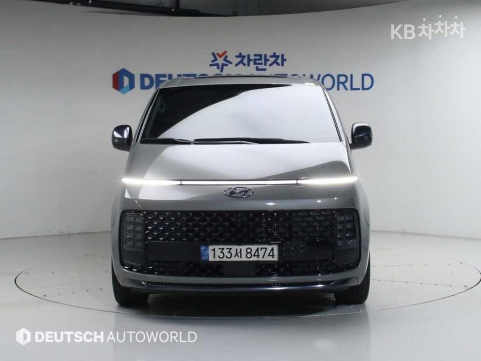 Hyundai Staria — miniaturë 3