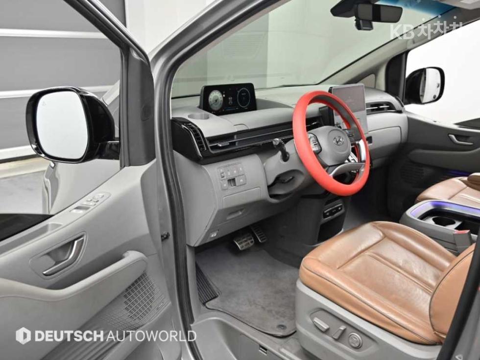 Hyundai Staria — miniaturë 11