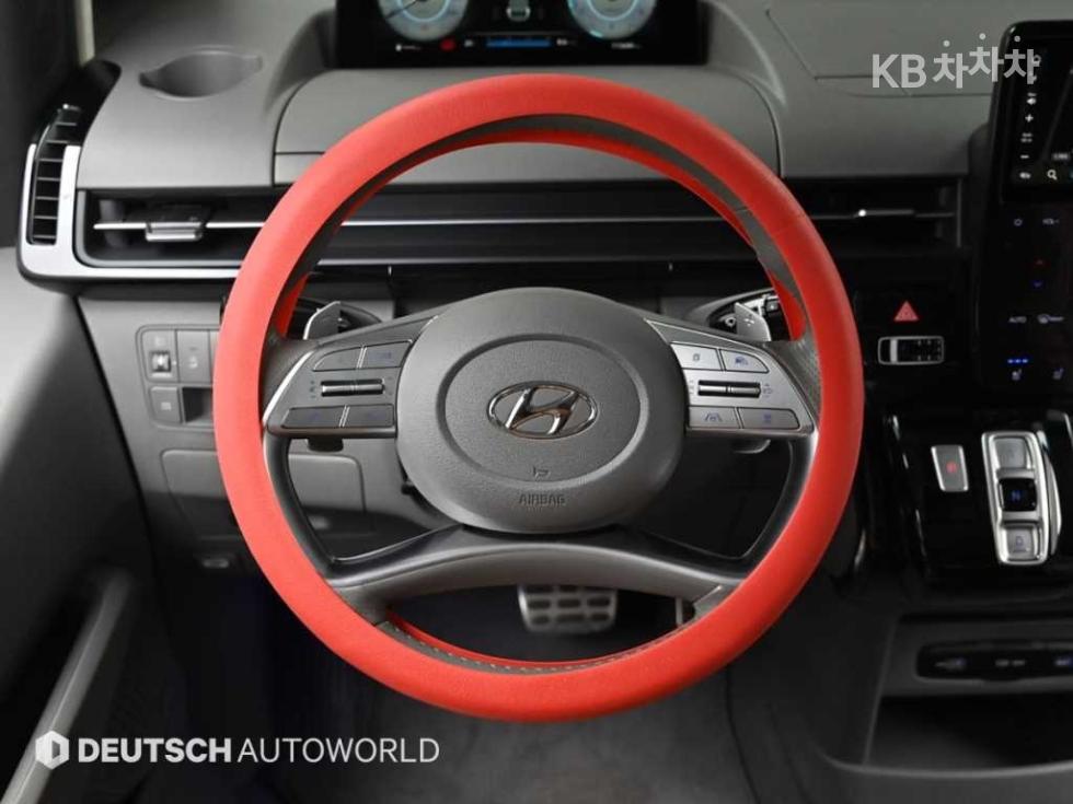 Hyundai Staria — miniaturë 13
