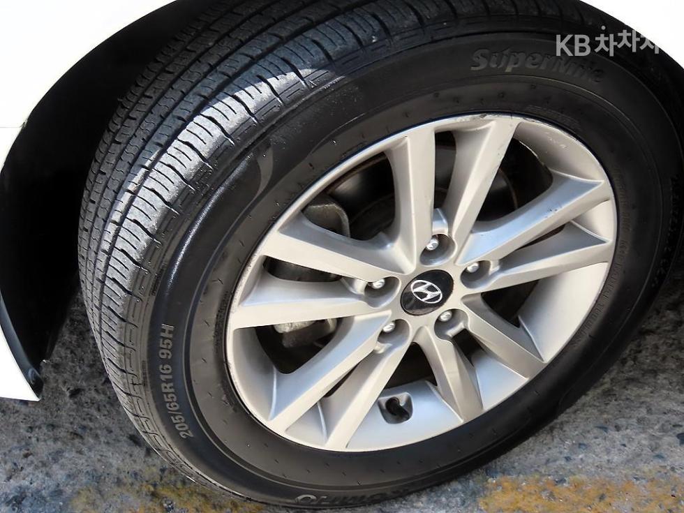 Hyundai Sonata — miniaturë 18