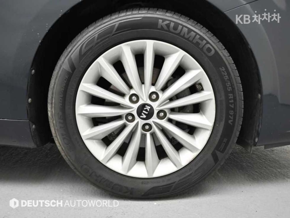Kia K7 — miniaturë 5