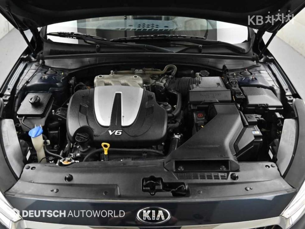 Kia K7 — miniaturë 6