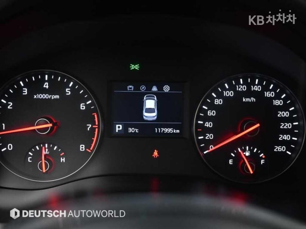 Kia K7 — miniaturë 8