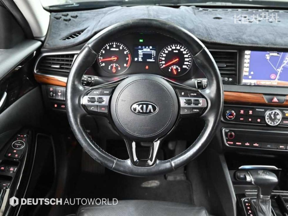 Kia K7 — miniaturë 13