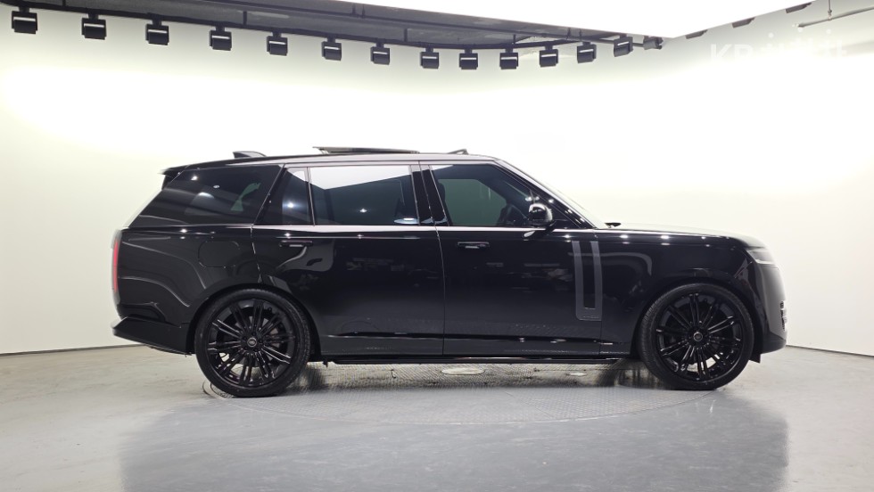 Land Rover Range Rover — miniaturë 5
