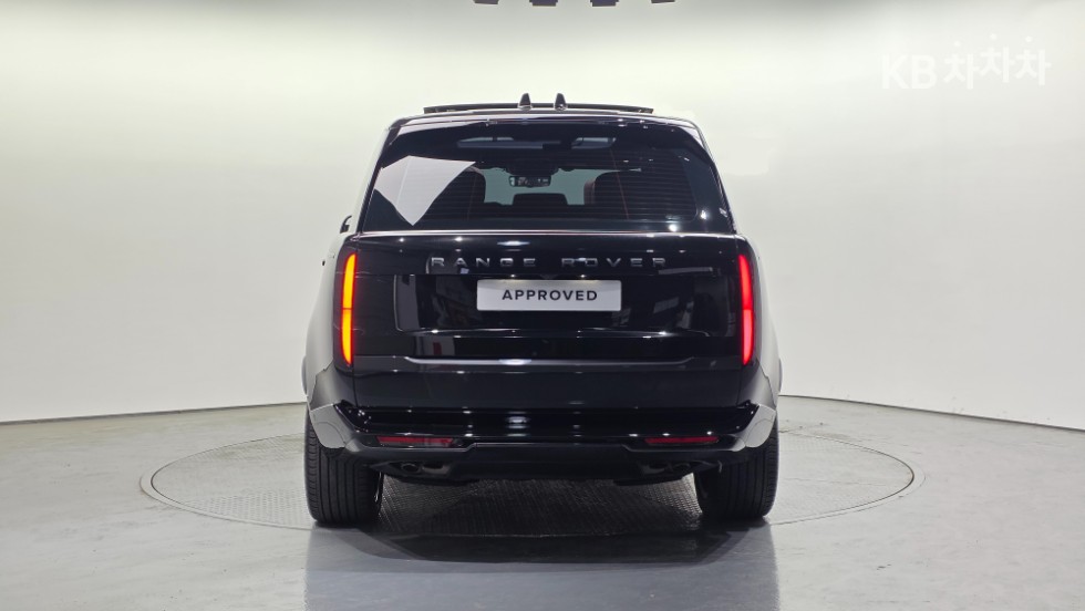 Land Rover Range Rover — miniaturë 6