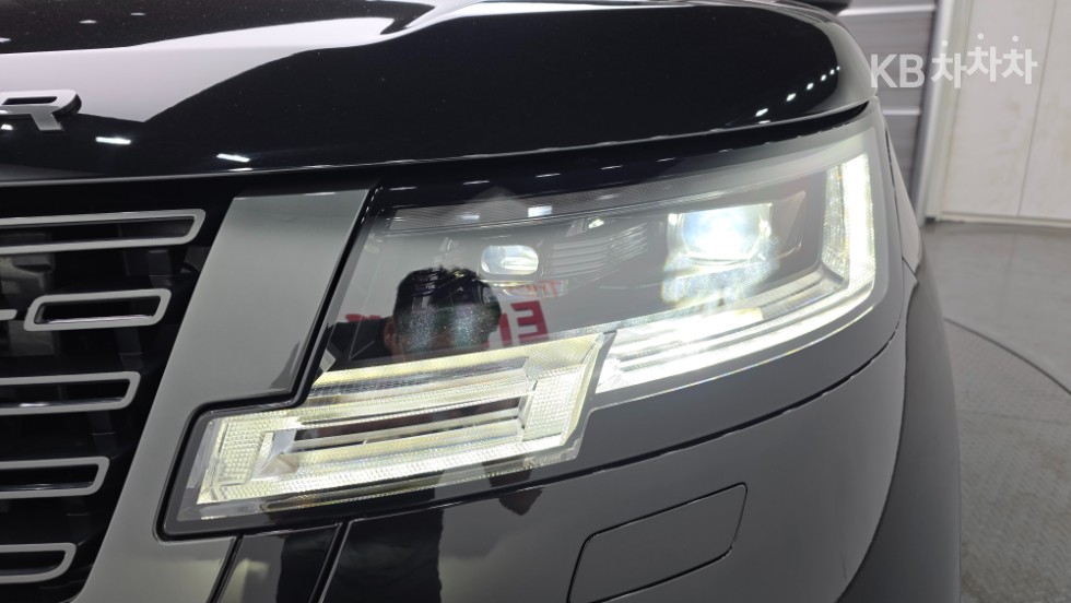 Land Rover Range Rover — miniaturë 16