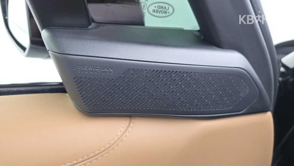 Land Rover Range Rover — miniaturë 24