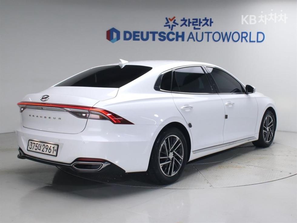 Hyundai Grandeur — miniaturë 4