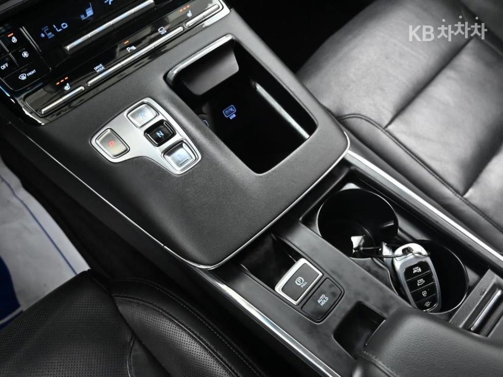 Hyundai Grandeur — miniaturë 9