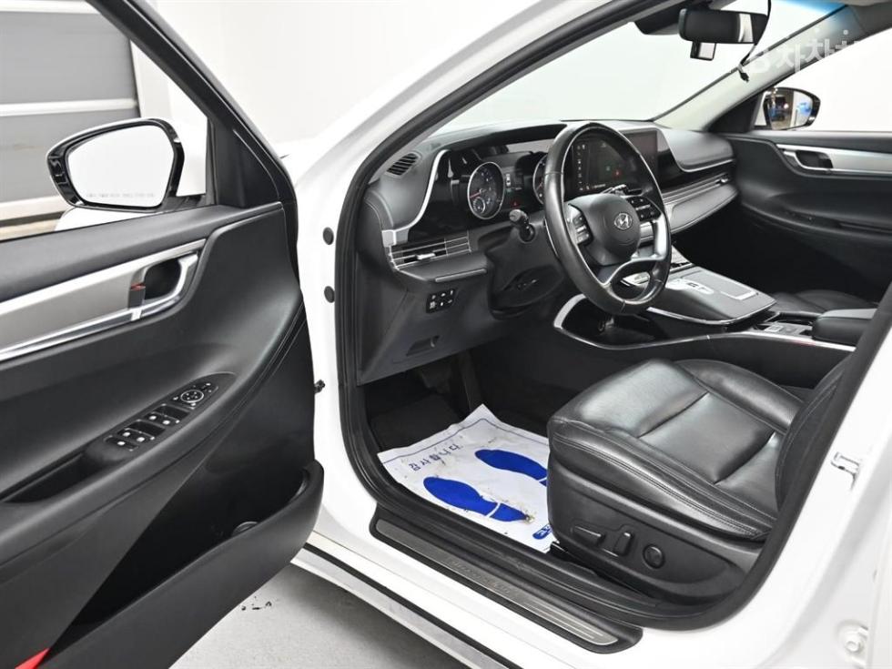 Hyundai Grandeur — miniaturë 12