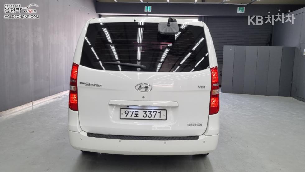 Hyundai Starex — miniaturë 4