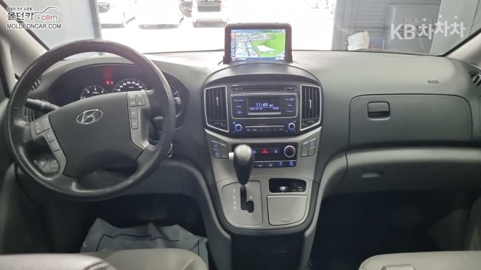 Hyundai Starex — miniaturë 7
