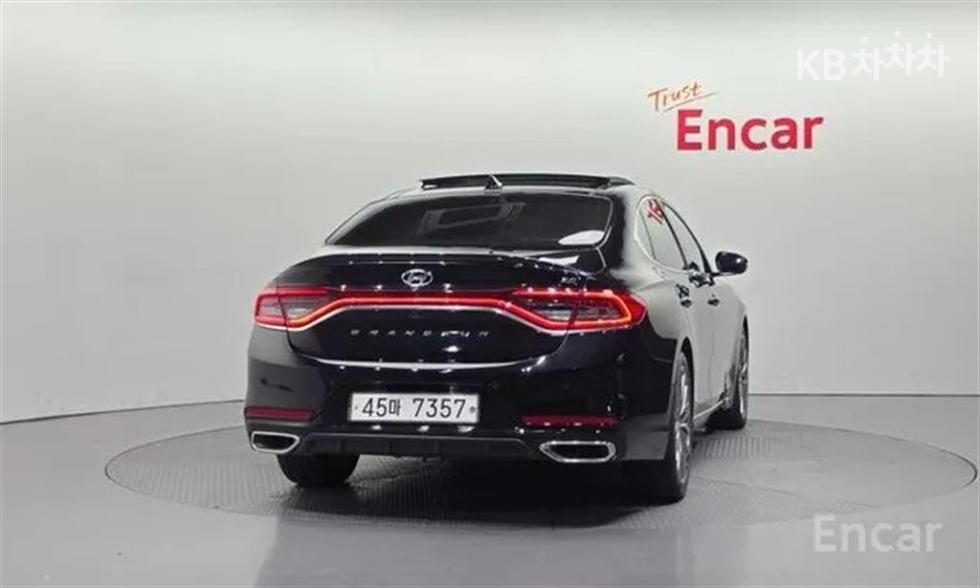 Hyundai Grandeur — miniaturë 4