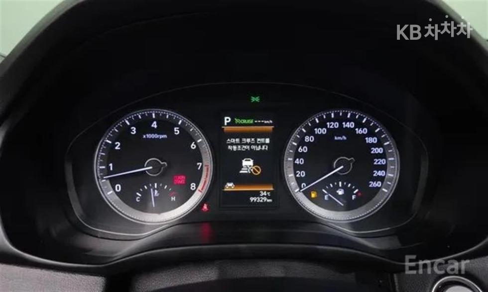 Hyundai Grandeur — miniaturë 9