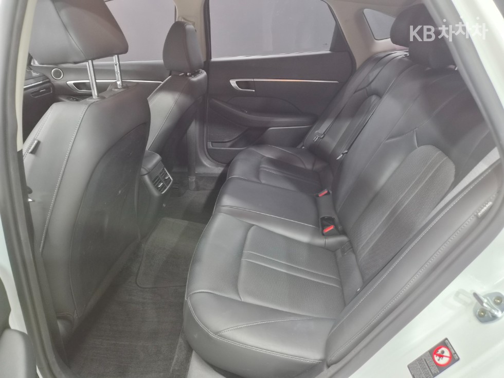 Hyundai Sonata — miniaturë 22
