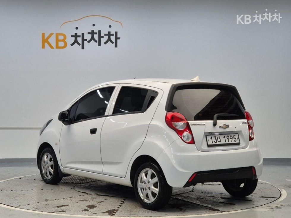Chevrolet Spark — miniaturë 2