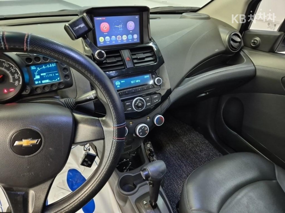 Chevrolet Spark — miniaturë 10