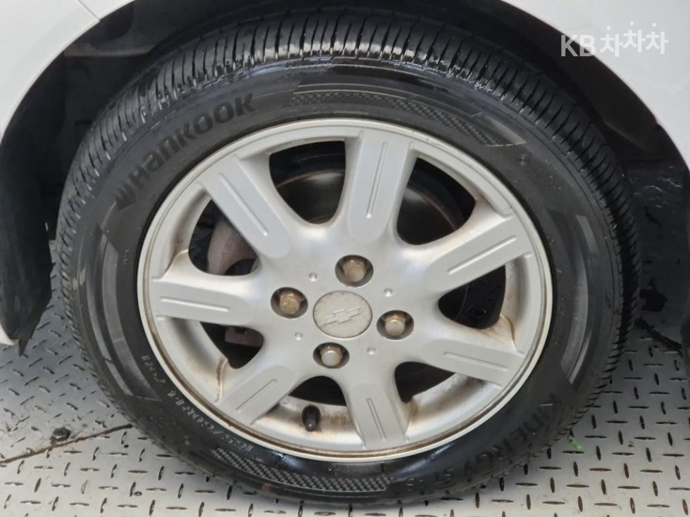 Chevrolet Spark — miniaturë 19