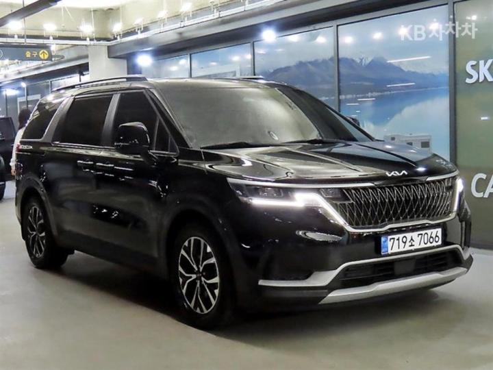 Kia Carnival D2.2 11인승 — foto 1