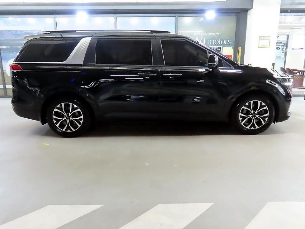 Kia Carnival — miniaturë 3
