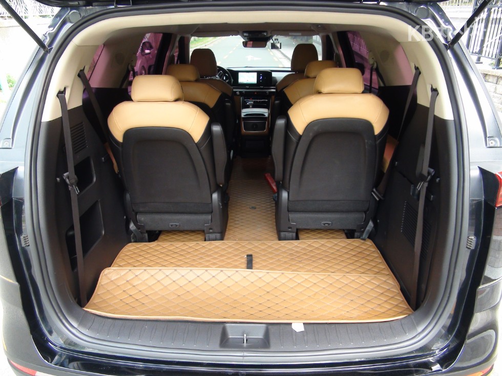 Kia Carnival — miniaturë 32