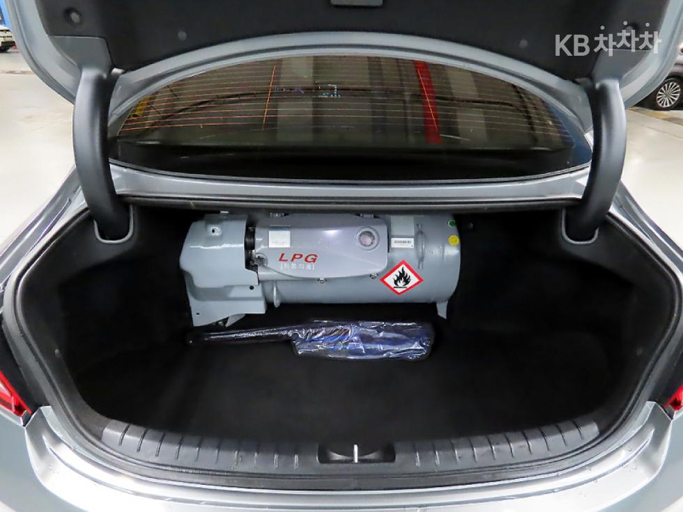 Hyundai Grandeur — miniaturë 16