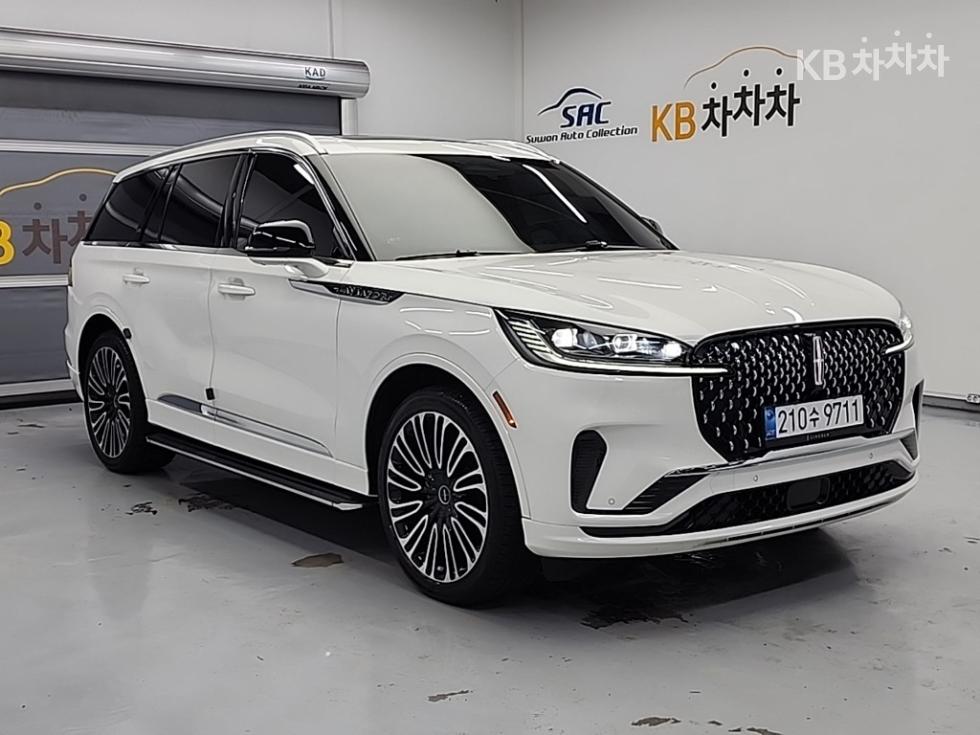 2025 Lincoln 2(U611) photo