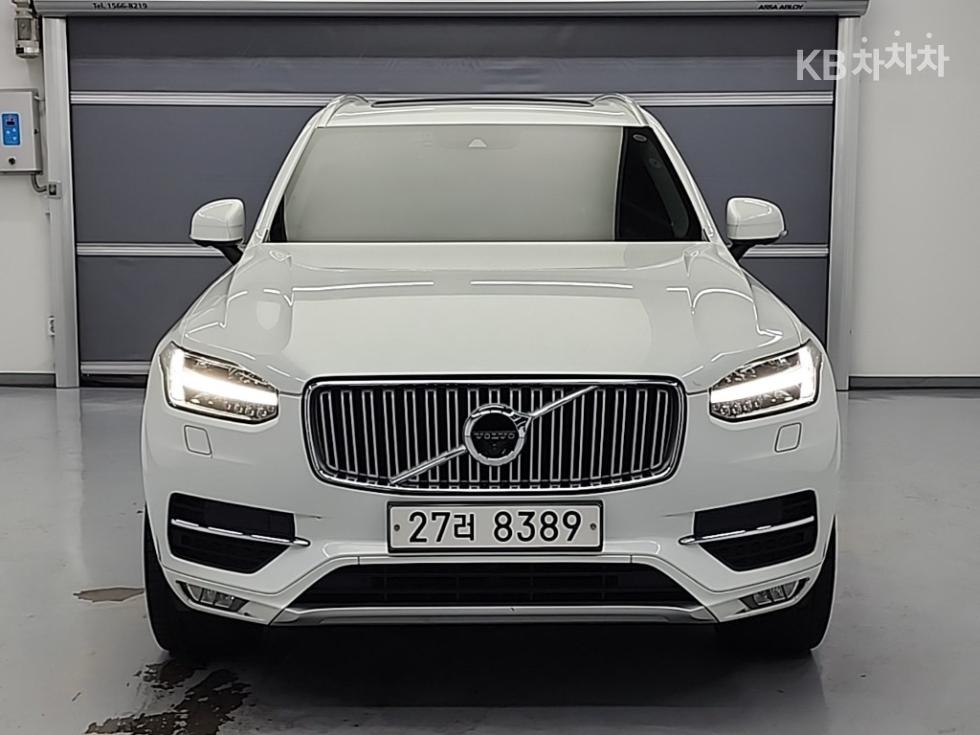 2017 Volvo XC90 photo