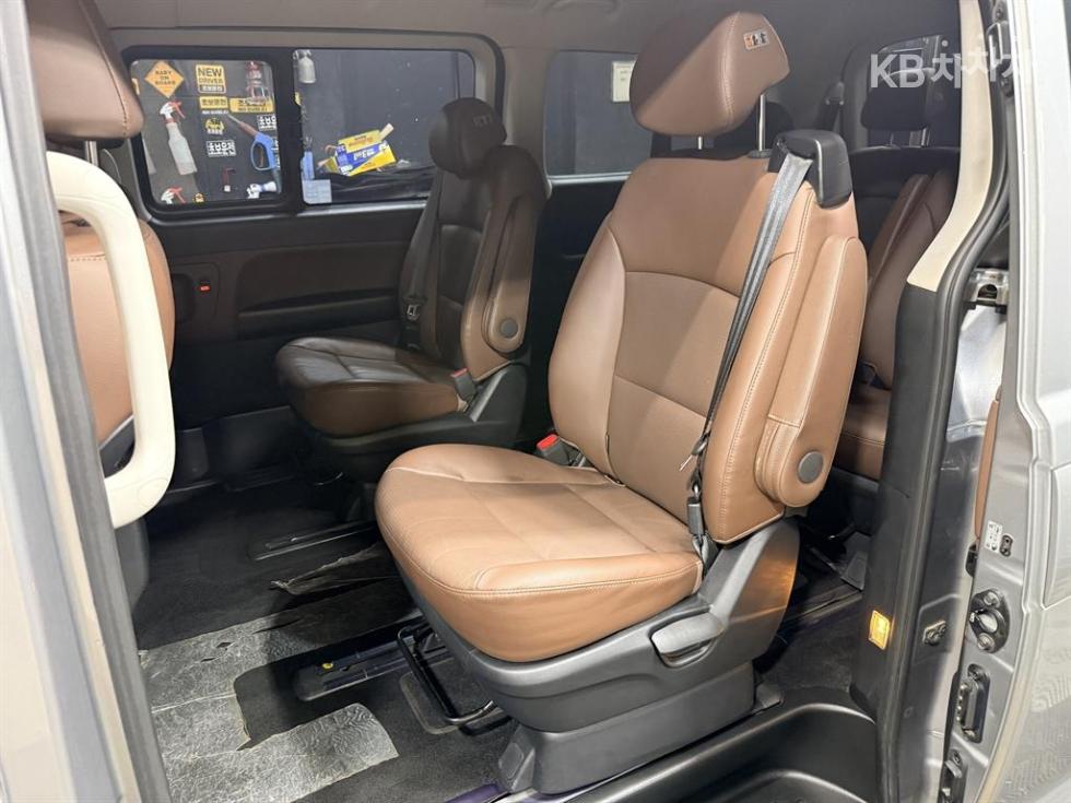 Hyundai Starex — miniaturë 8