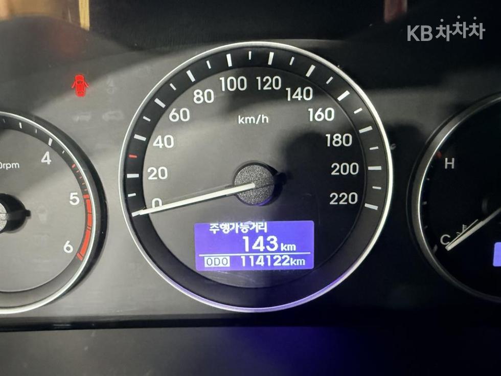 Hyundai Starex — miniaturë 10