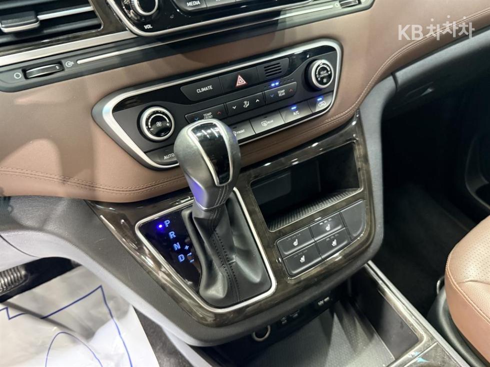 Hyundai Starex — miniaturë 11