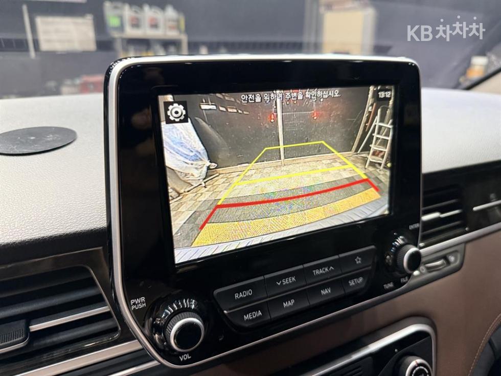 Hyundai Starex — miniaturë 13