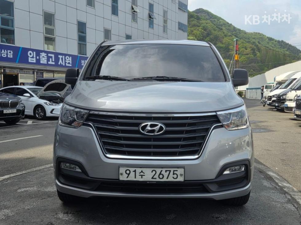 Hyundai Starex — miniaturë 2