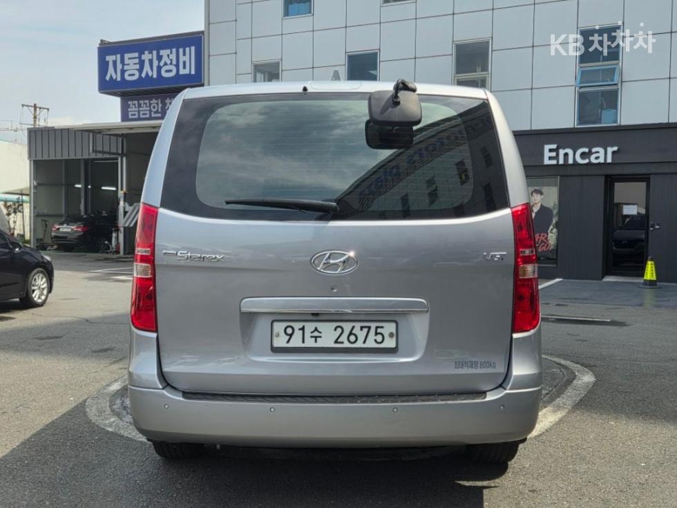 Hyundai Starex — miniaturë 4