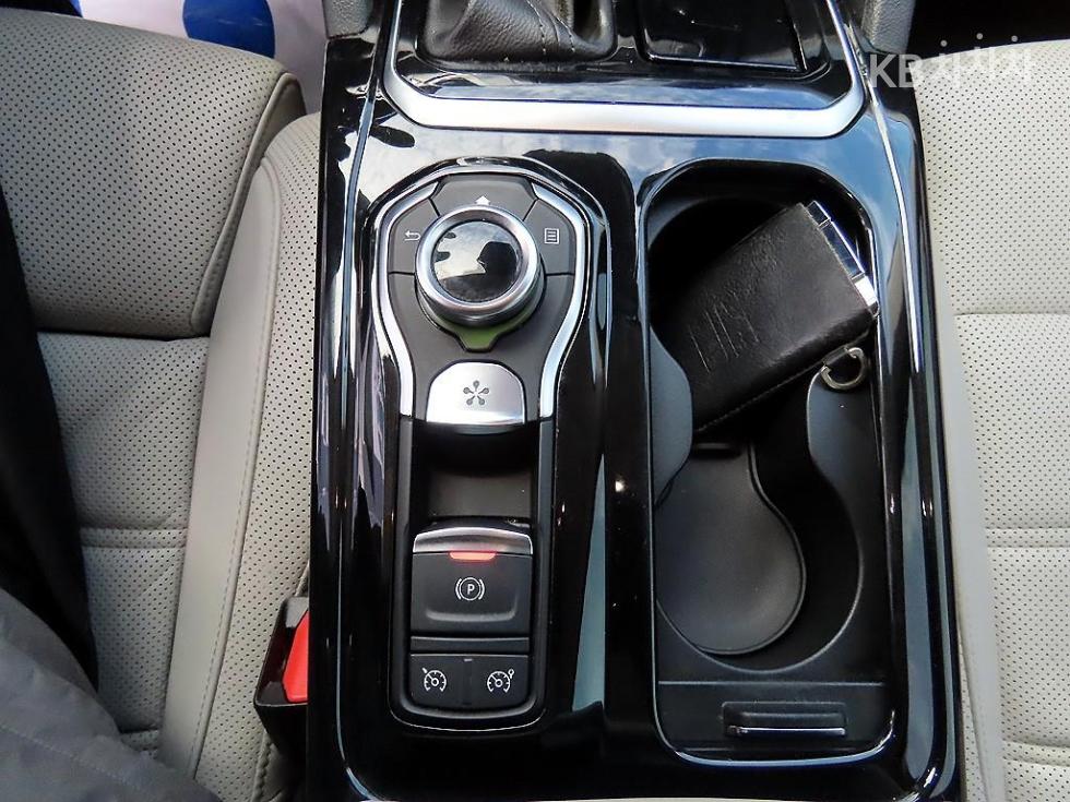 Renault Samsung SM6 — miniaturë 13