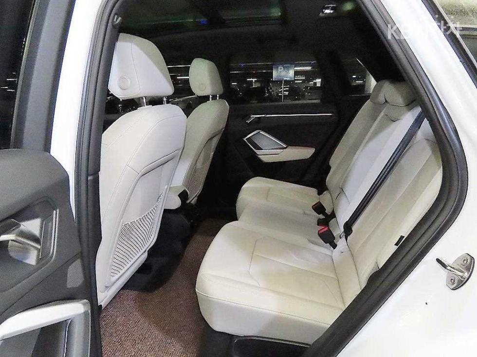 2025 Audi The New Q3(F3) photo