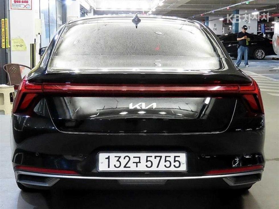 Kia K8 — miniaturë 5