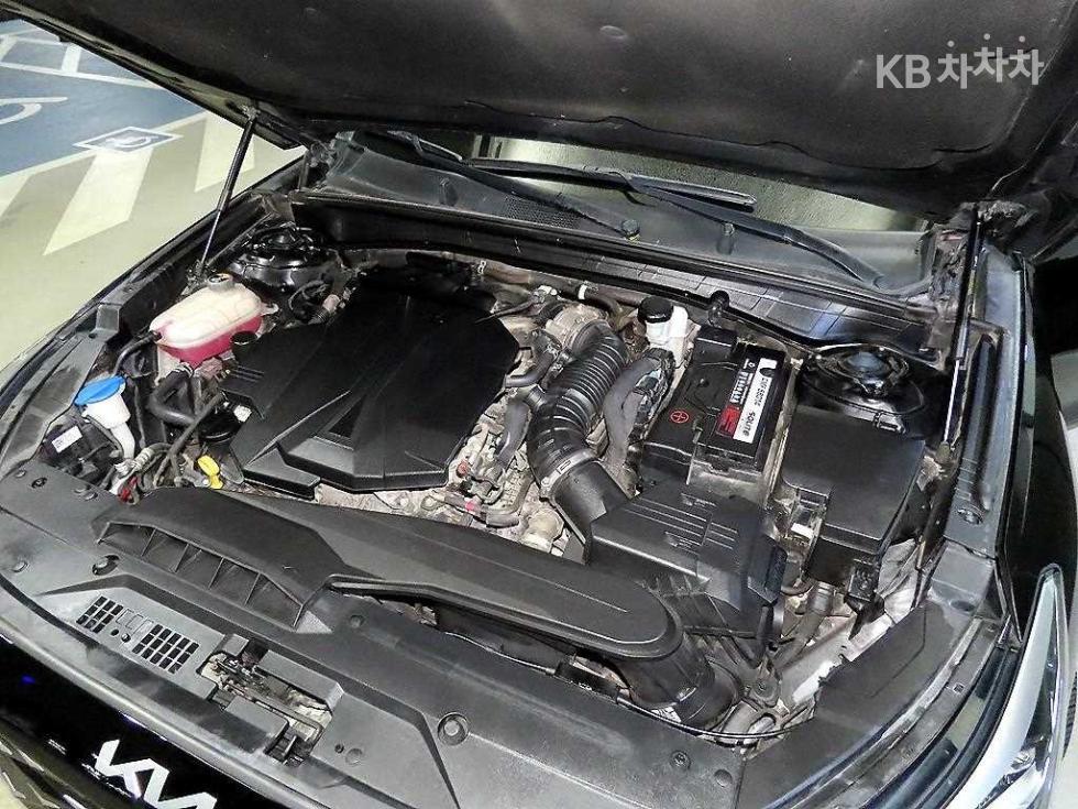 Kia K8 — miniaturë 18
